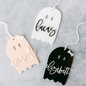 Personalized Name Ghost Tag, Halloween Gift Basket Gift Tag, Acrylic Gift Tag, Boo Basket Tag, Gift Wrap, Basket Marker, Trick or Treat Bag