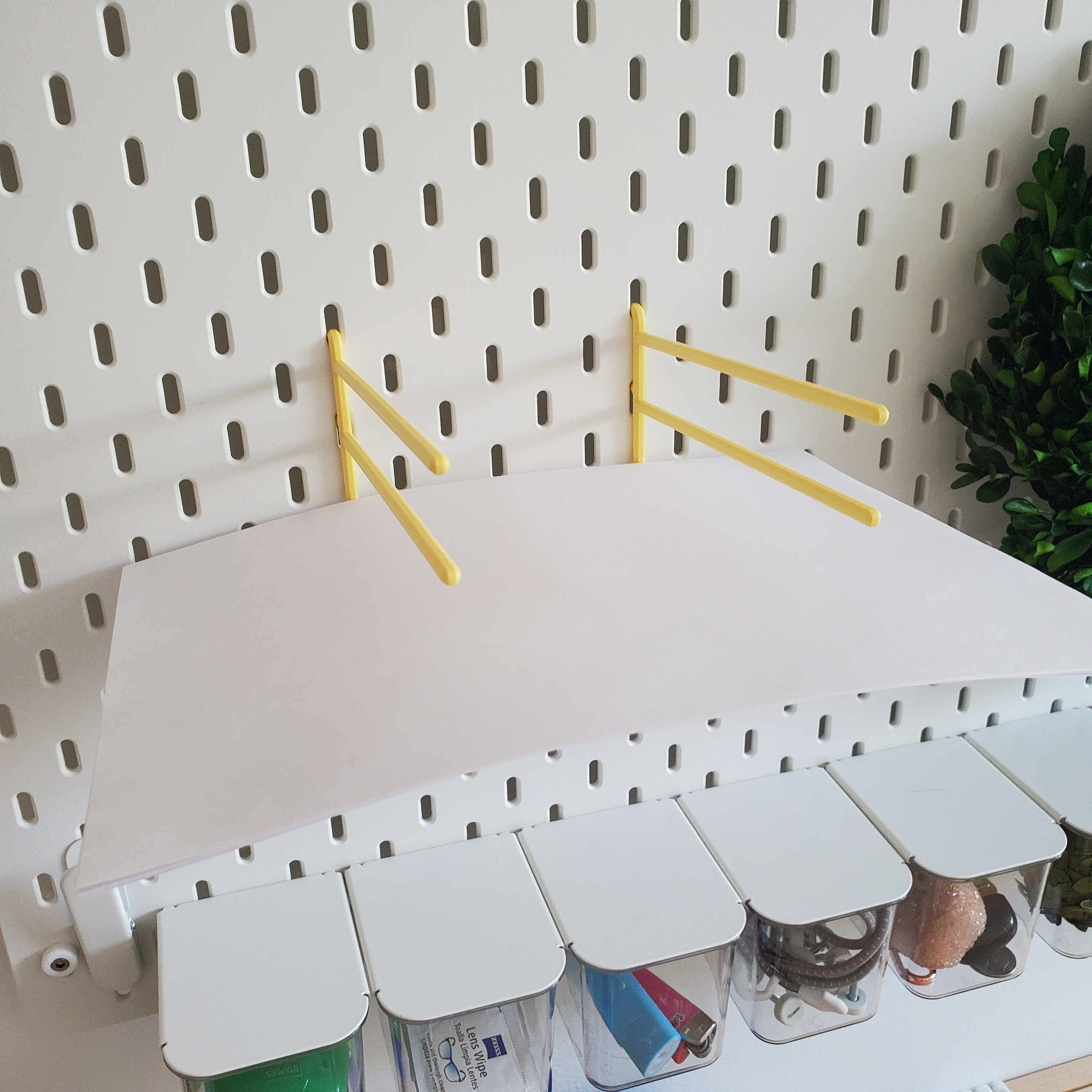 Craft/Hobby Drying Rack for IKEA SKADIS or 1/4" Standard Pegboard