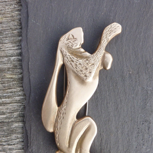 Boxing Hare Brooch/Kiltpin