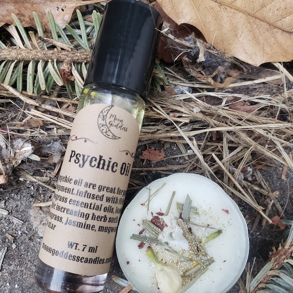 Psychic Oil - Divination - third eye opener - clairvoyance oil - visions- psychic connection