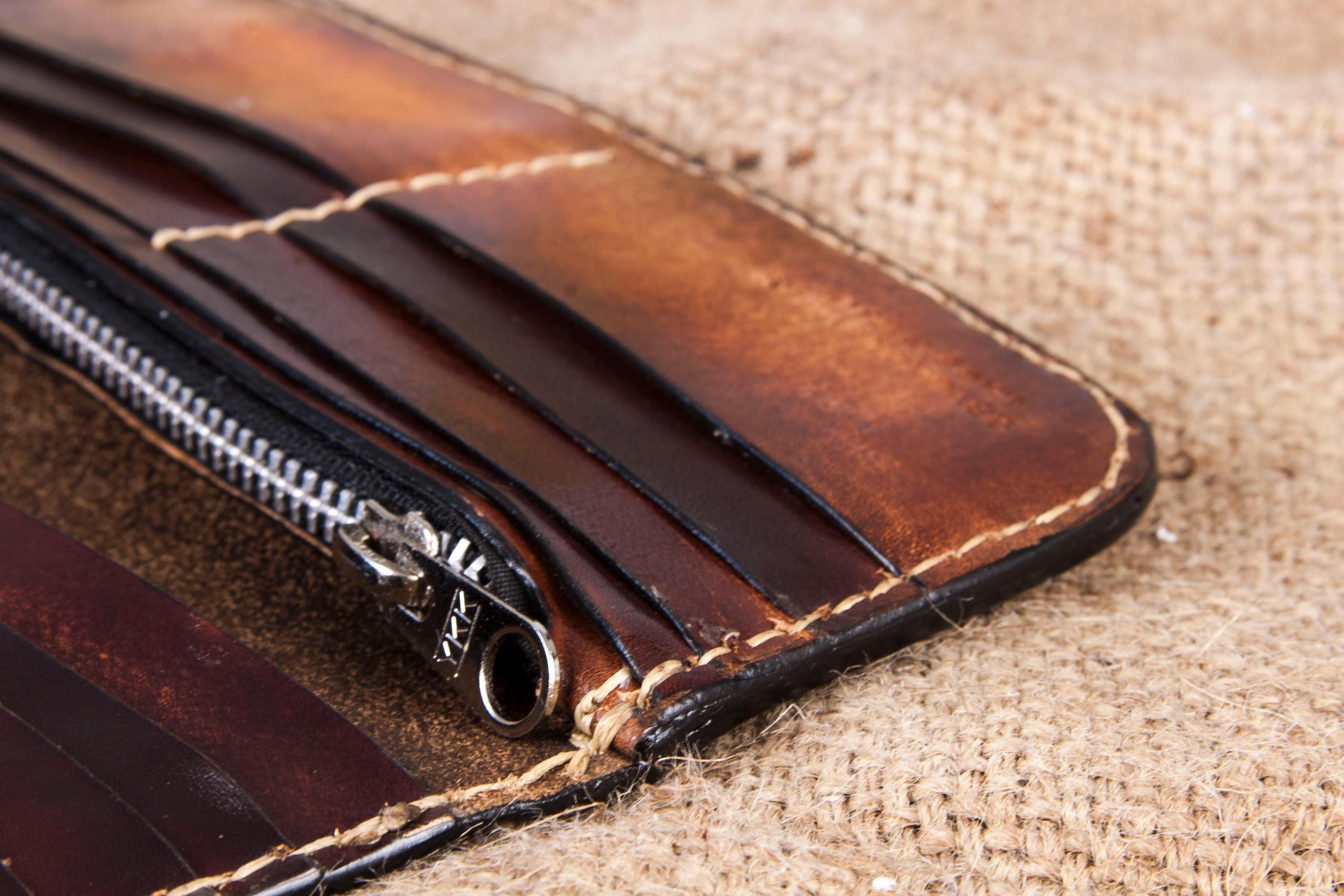 Portafoglio Biker In Pelle Artigianale Con Catena - Fatto A Mano In Thailandia - Marrone - Foto 2