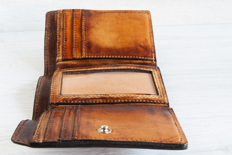 Portafoglio in pelle trifold interno