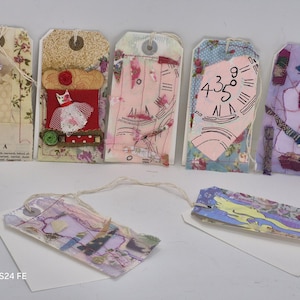 7 étiquettes en papier faites main pour carnets, cadeaux, albums de découpures et Noël - éphémères de style extrait pour les amateurs de travaux manuels créatifs - Mélange romantique