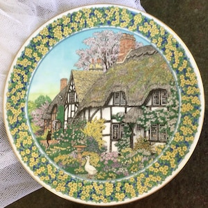 Royal Worcester Sue Scullard - Etsy Australia