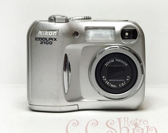 Digital Camera Nikon coolpix 2100 silver 5,1 Mpx