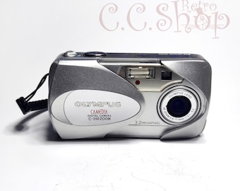 Aparat cyfrowy Olympus Camedia C-350 srebrny 3.2 Mpx