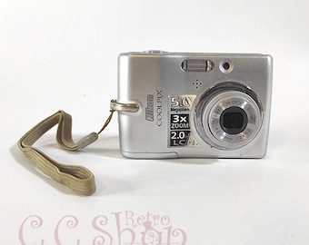 Digital Camera Nikon coolpix L10 silver 5 Mpx