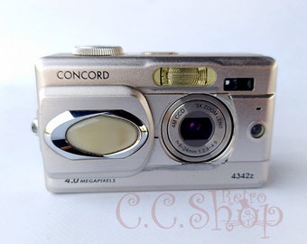 Aparat cyfrowy Concord Eye-Q 4342z srebrny 4.0 Mpx