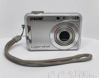 Digitalkamera Sony Cyber Shot DSC-S650 Silber 7,2 Mpx