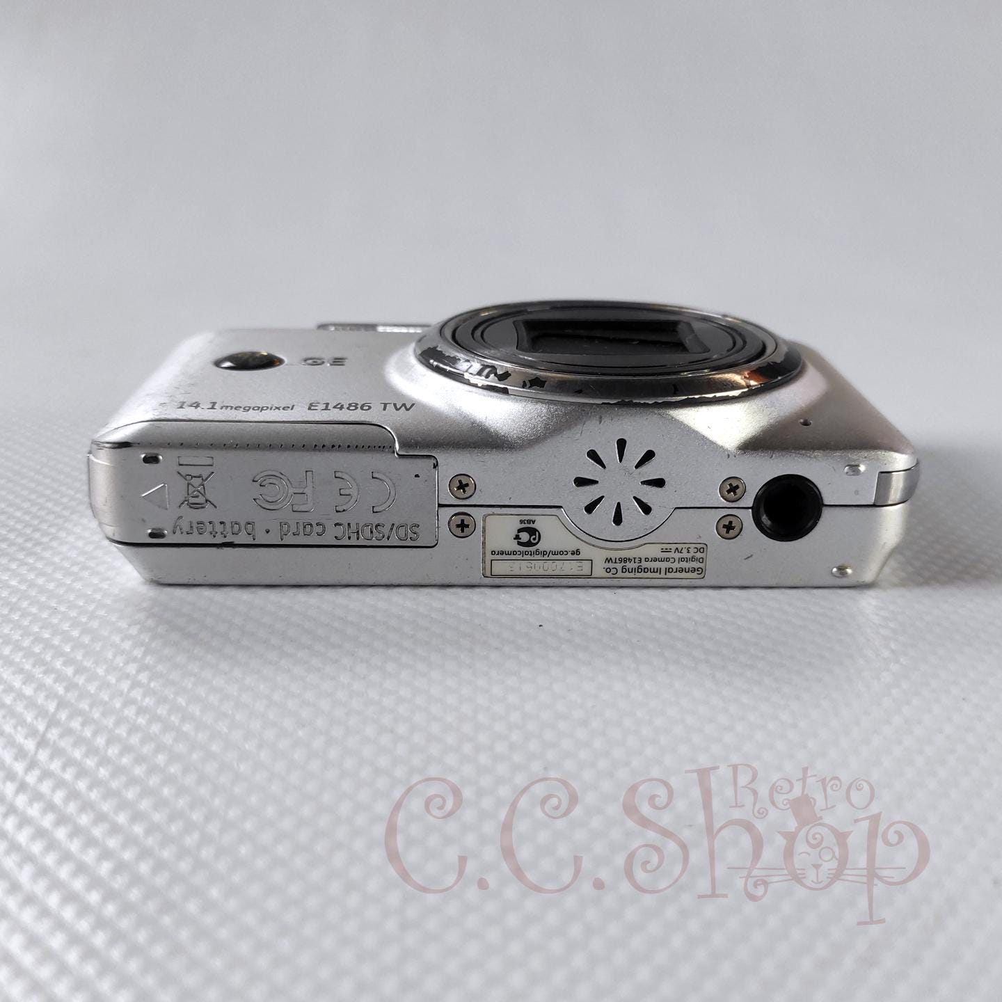 Buy Digital Camera General Electric E1486TW Silver 14.1 Mpx Online