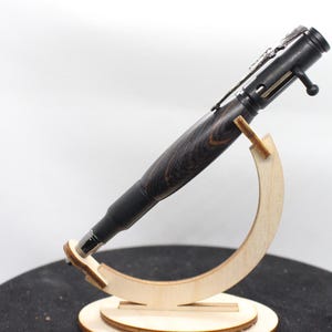 Bolt action pen - Laminated wood