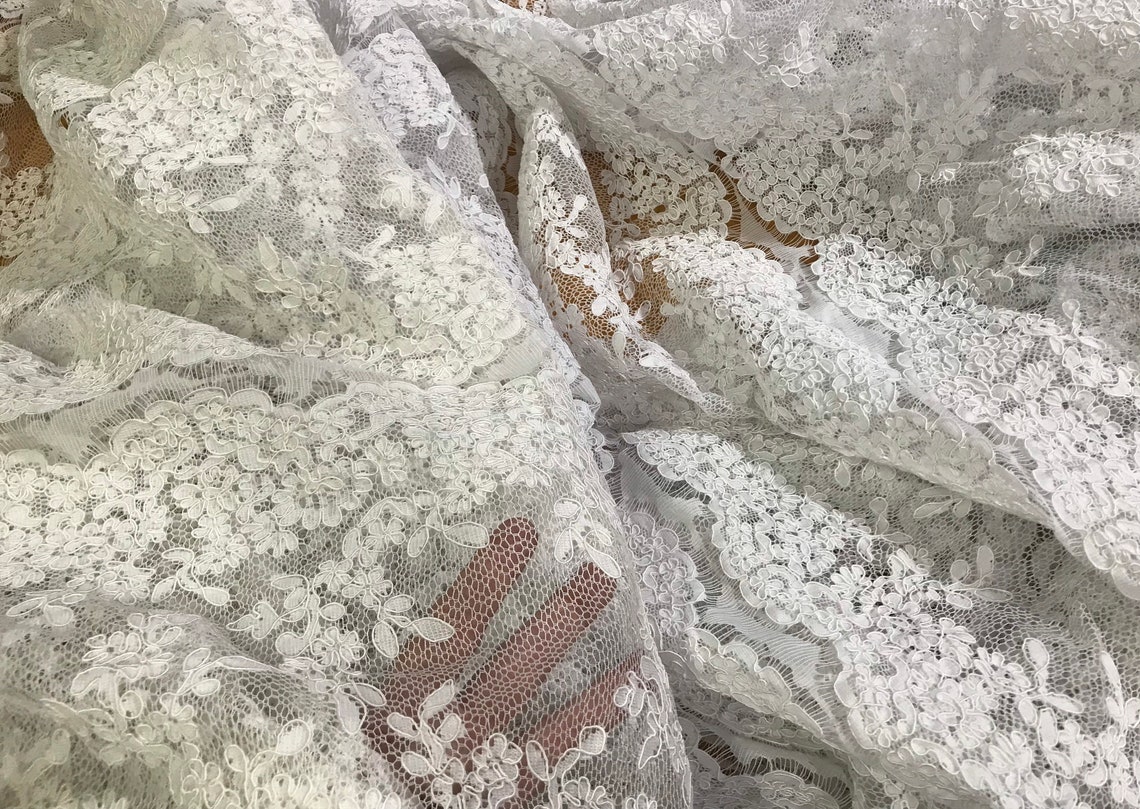 Scalloped lace fabric/wedding lace fabric/corded | Etsy