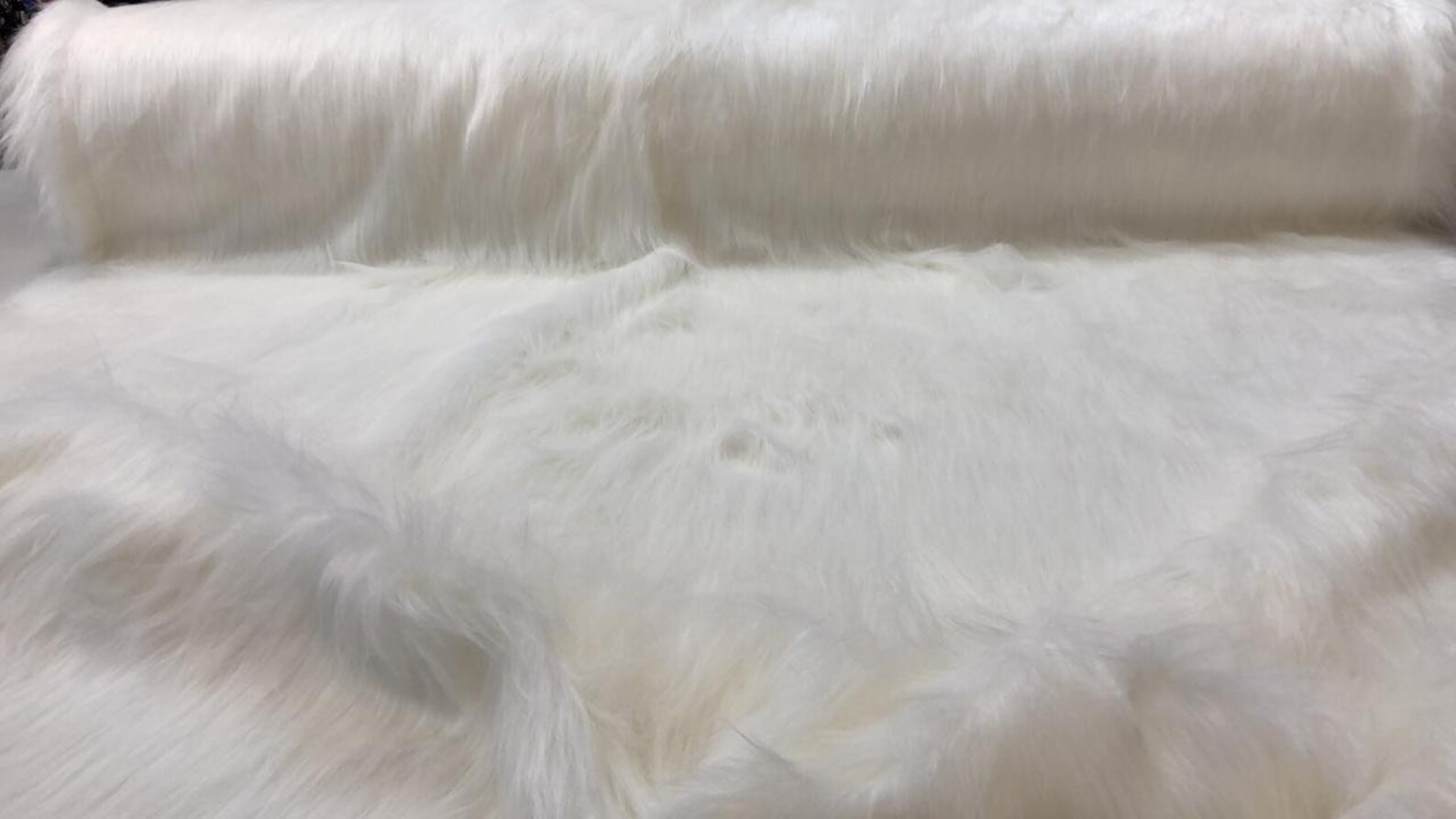 White fur fabric/ faux fur fabric. Fluffy fur fabric. Faux fur Etsy