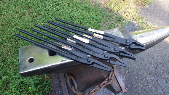 Blacksmith Wolf Backenzange & Schmiedehammer Set – 40,6 Cm, Aus Stahl & Holz