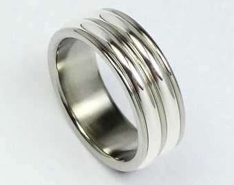 Ring aus poliertem Titan und Silber. Herrenring aus Titan, Silber 925. Titan, Silberschmuck. Versprechensring, Verlobungsring.
