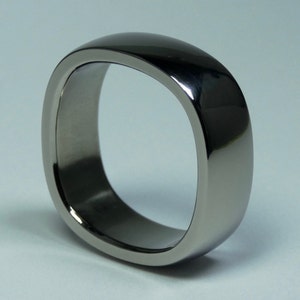 All around polished titanium hand crafted mens ring. Titanium jewelry. Stylish titanium ring.