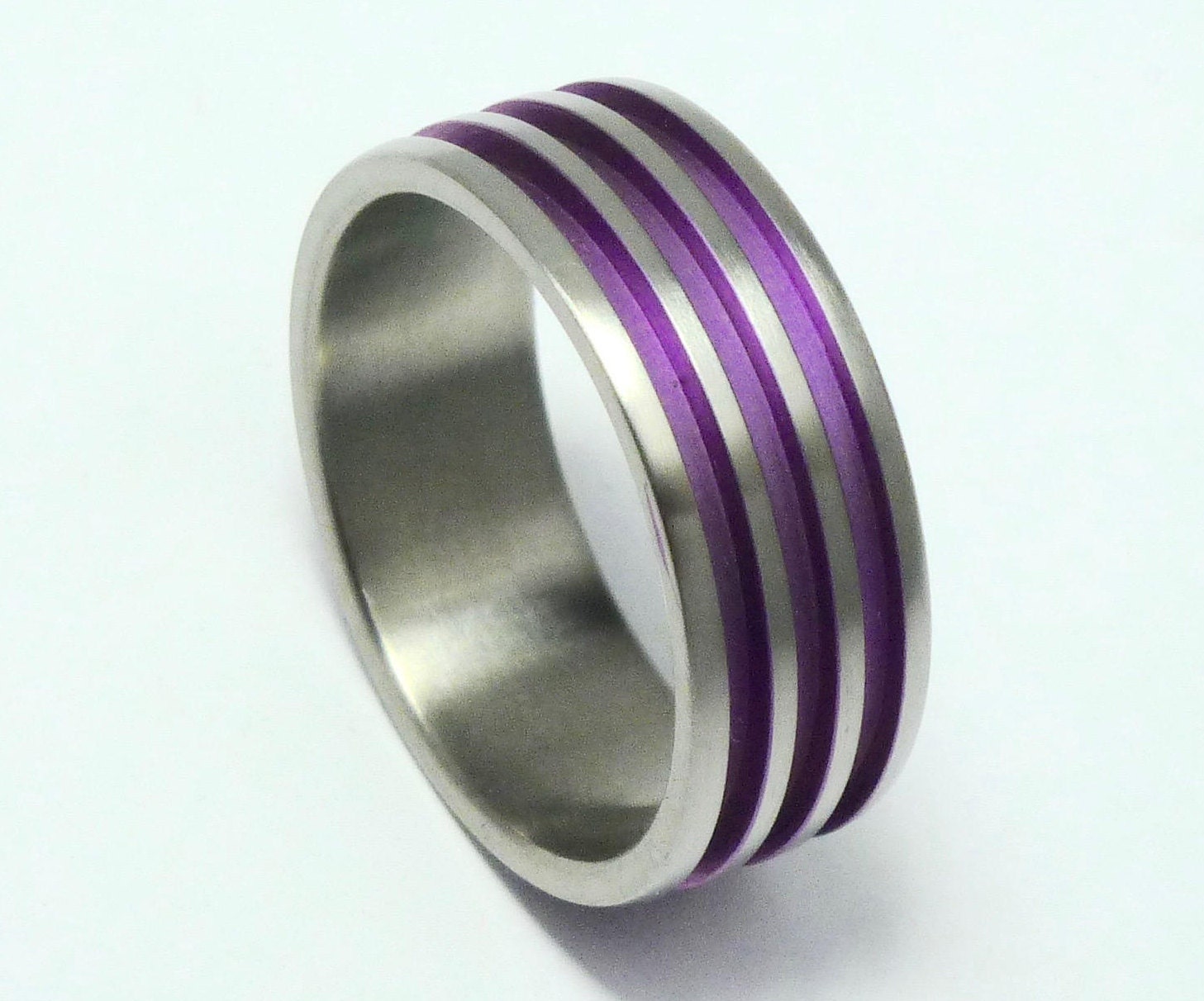 Anodized titanium size 17 ring. Girls pink anodized titanium ring. Pink colored titanium ring. Titanium jewelry. Engagementring.