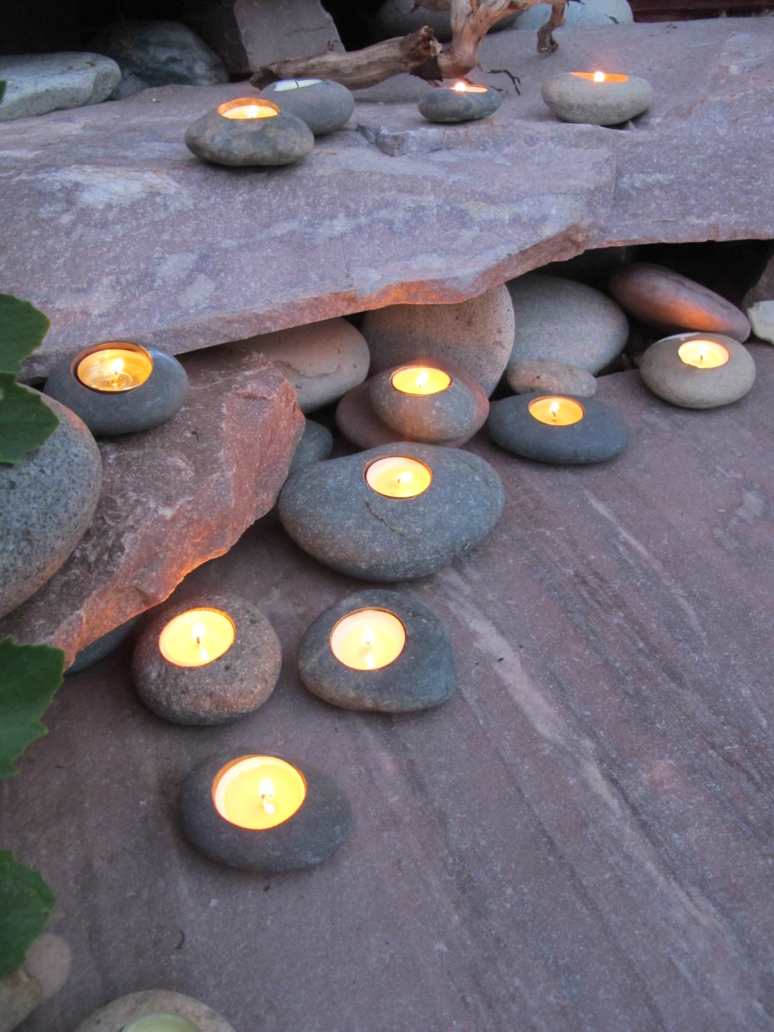 Tealight Rock Candle Holders set of 3 // Romantic Lighting Etsy
