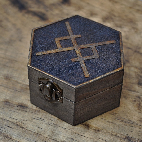 Viking box rune of eternal love, box for wedding rings, personalized with initials and filled with moss, jewelry box, witch gift, box runes
