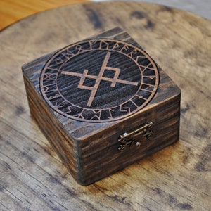 Vikingdoos, eeuwige liefdesrune, trouwringdoos, gepersonaliseerde houten sieradendoos, Vikingfancadeau, kleine runendoos