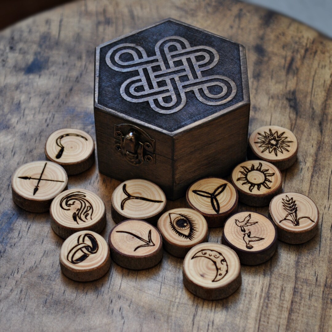Wooden Witch's Runes With Celtic Knot Box Infinite Hearts. Divination ...