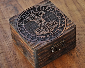 Mjolnir and runes. Box engraved with Thor's hammer. Personalized gift for Viking fan. Box for Nordic runes. Wedding rings box