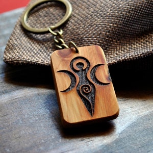 Mother earth and triple moon. Goddess. Pyrographed juniper wood keychain. Personalized keychain. Amulet. Talisman. Wicca image 3
