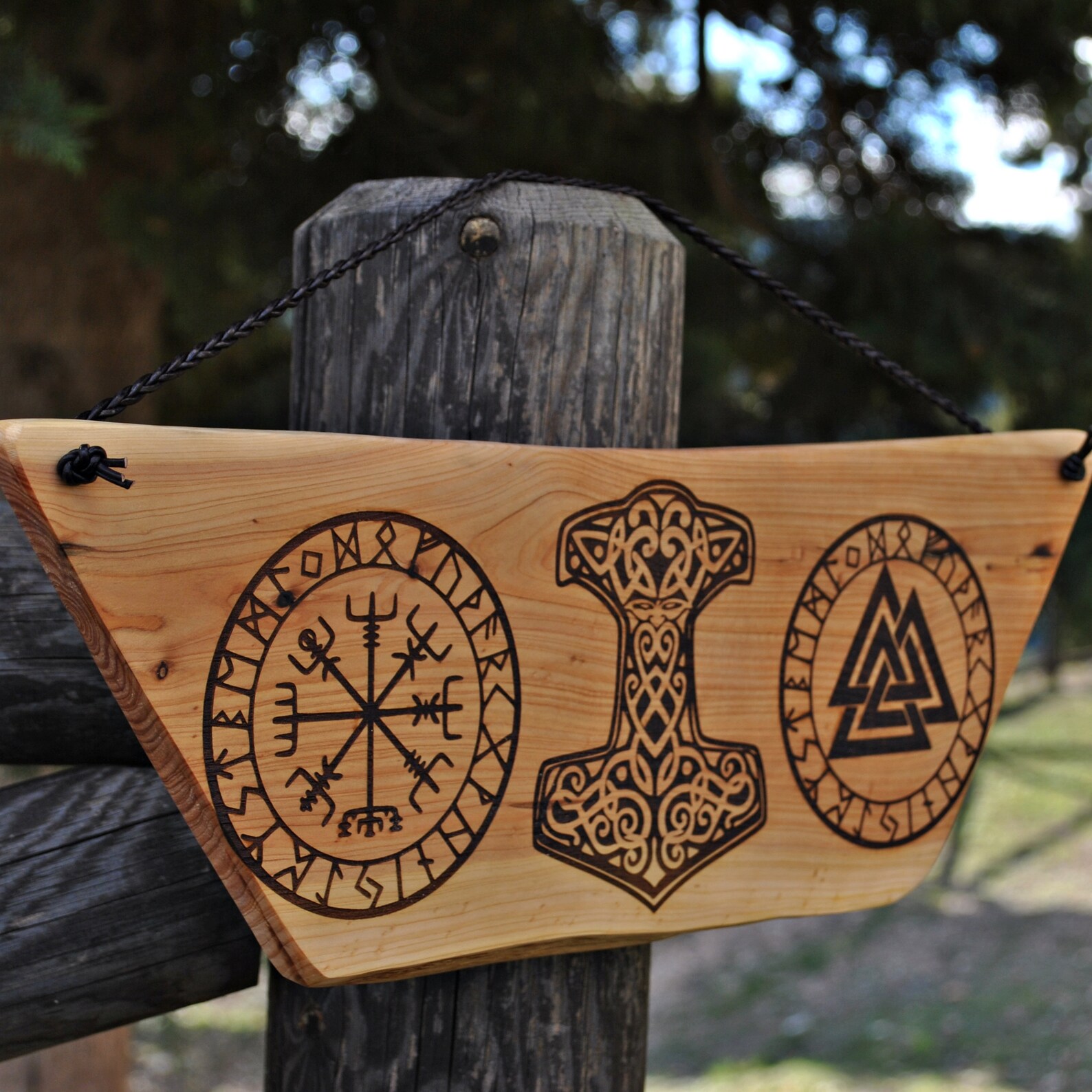 Mwall Rune Vegvisir With Runes, Valknut and Mjolnir. Wooden Wall Decoration ...
