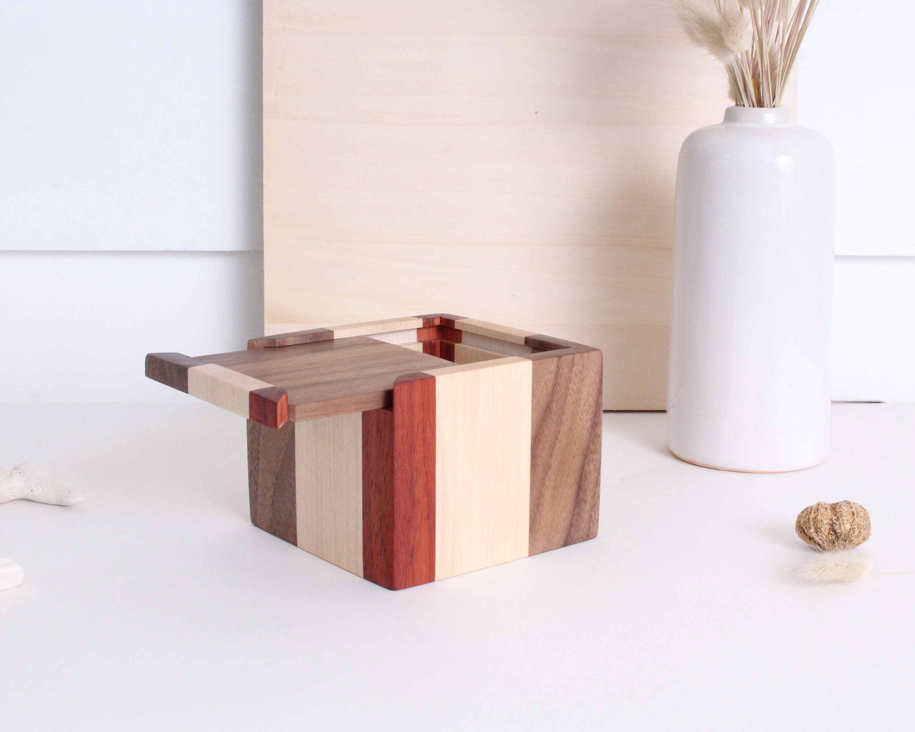 Caja de madera con tapa corredera / Pequeña caja de madera / | Etsy