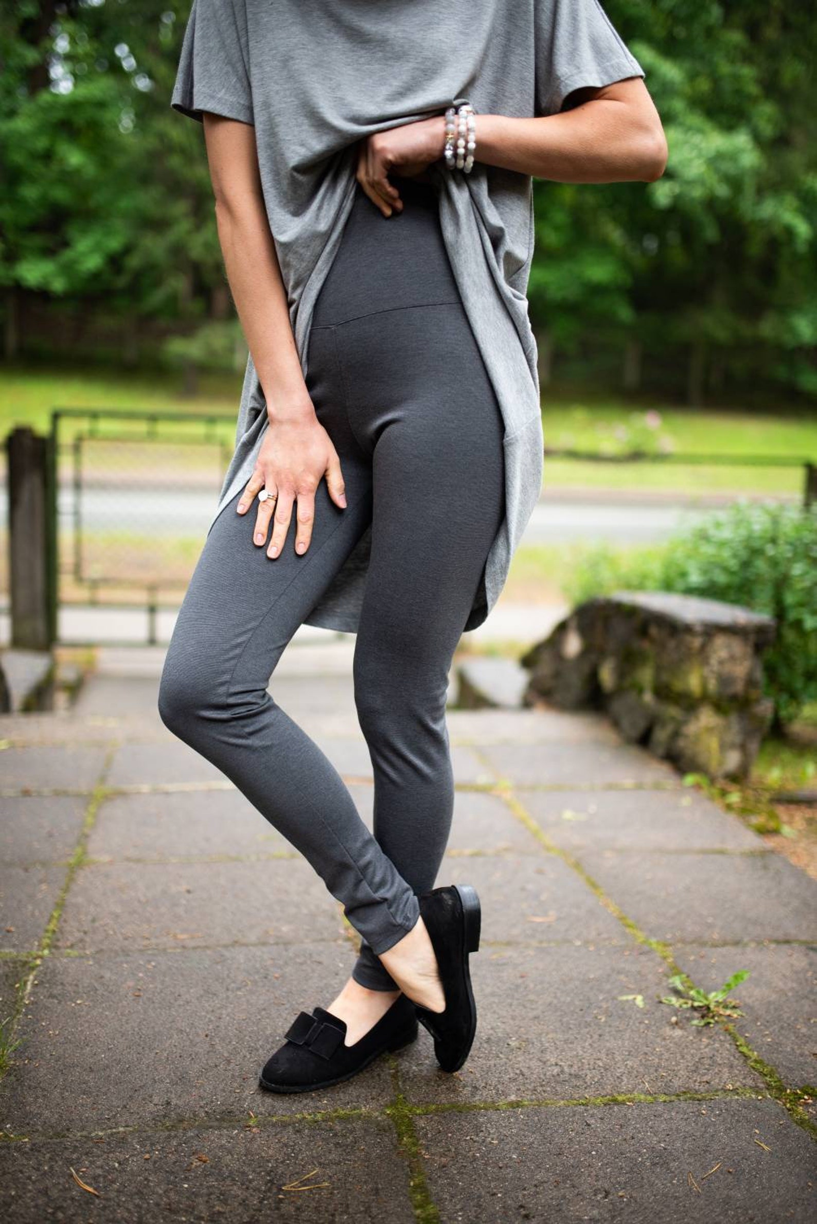 postnatal recovery leggings