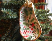 Decoupage Oyster Shell Christmas Ornament