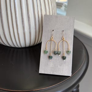 unique moss agate earrings, gemstone dangle earrings, gold plated stone earrings, green stone drop earrings, boho chandelier earrings