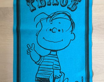 60s Vintage peanuts banner 【SNOOPY】 Snoopy Felt Pennant Banner - CollectPeanuts.com
