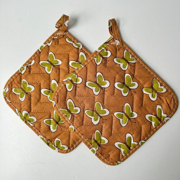 Adorable Vintage PAIR of 1970's Quilted Butterfly Pot Holders - Promotional Advertising - Hot Pad - 70's Kitchen