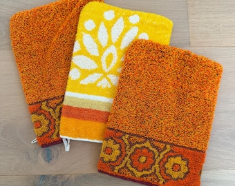 Vintage Set of THREE 70's Terrycloth Mitts Washcloth Towels - Orange & Yellow Towels - NOS Unused Condition - Vintage Bath - All Cotton