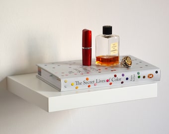 minishelf | a small floating shelf