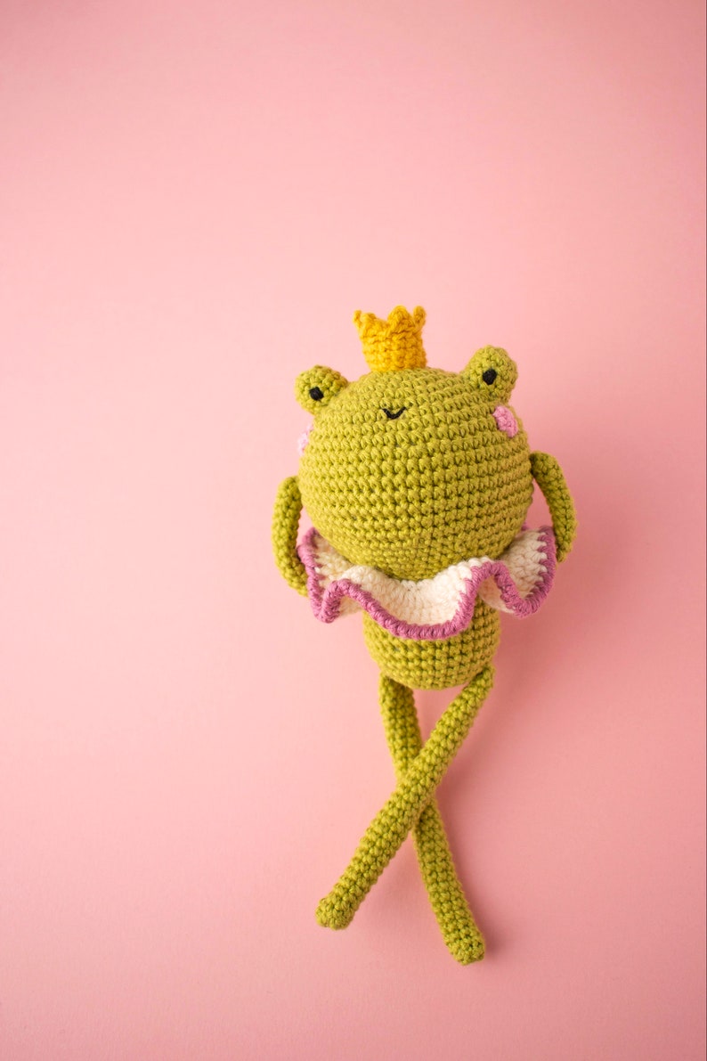 crochet frog step by step frog pdf crochet pattern frog amigurumi pattern Harry the frog prince crochet pattern frog crochet tutorial