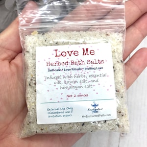 Love Spell Bath Salts: Floral & Berry Infused - 2 Ounce Packet
