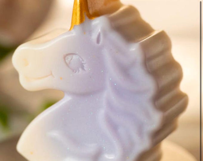 Magical Unicorn Farts Soap: Powdery Floral Scented Goat Milk Soap