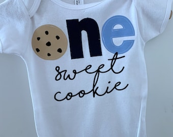 Een zoete koekje, Melk en Koekjes Eerste verjaardag shirt, EEN, 1e verjaardag, meisjes verjaardag shirt, chocolate chip cookie, elke leeftijd, twee, 2