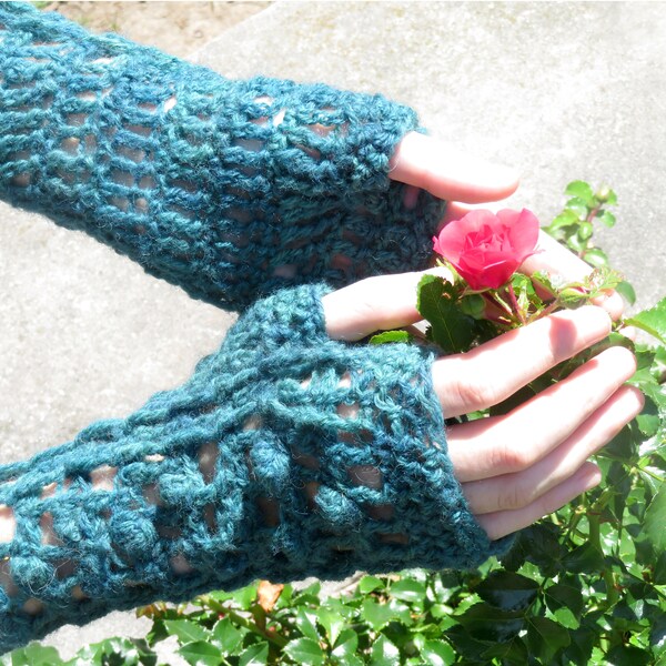 Digital Crochet Pattern Instant Download -- "Garden Trellis Fingerless Mittens"  pattern for fingering-weight/sock-weight yarn