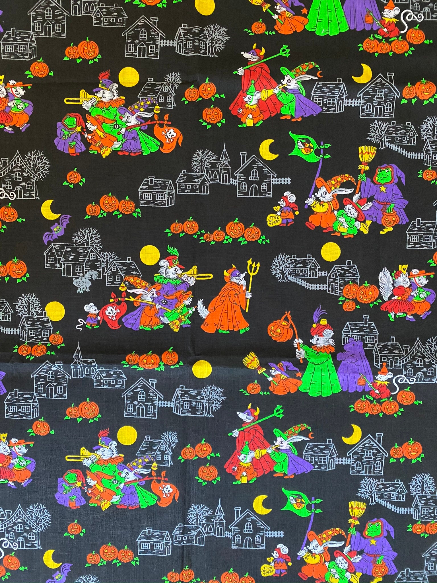 Vintage Halloween Fabric 2 OneYard Pieces 2 Yards Total Etsy