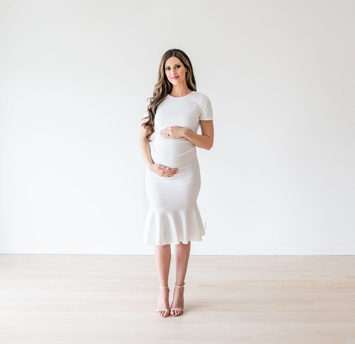 White Maternity Dress / Elegant Flare Bottom / Short Sleeves / | Etsy