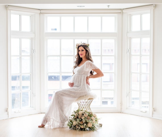 white lace maternity wedding dress