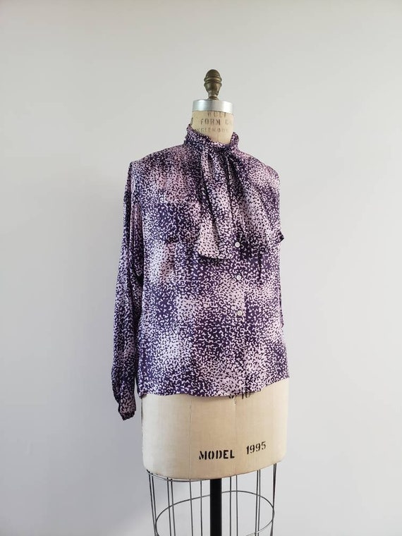 Vintage 1970s purple long sleeve pussy bow button… - image 4