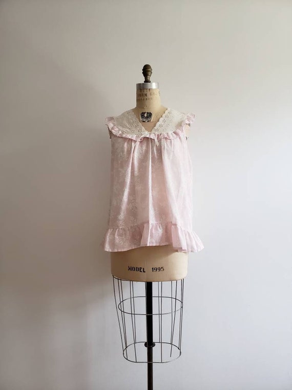 Vintage 80s. 1980s baby pink and white floral pri… - image 2