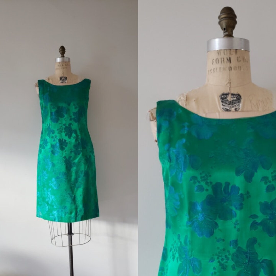 VINTAGE 60s 70s WHITE RED BLUE GREEN FLORAL MOD SLEEVELESS DAGGER SHIRT DRESS 16 main image 1