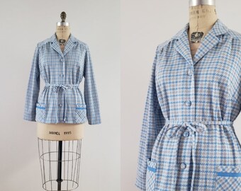 Vintage 1970s blue and grey button up sweater belted blazer, 70s retro designer houndstooth cardigan jacket size medium M