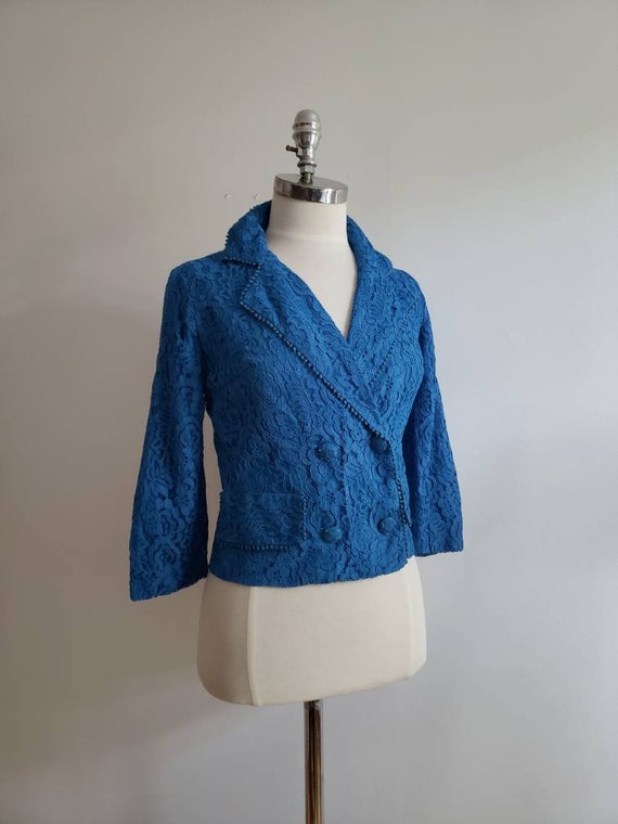 Vintage 60s, 1960s cobalt blue lace short two pan… - image 4