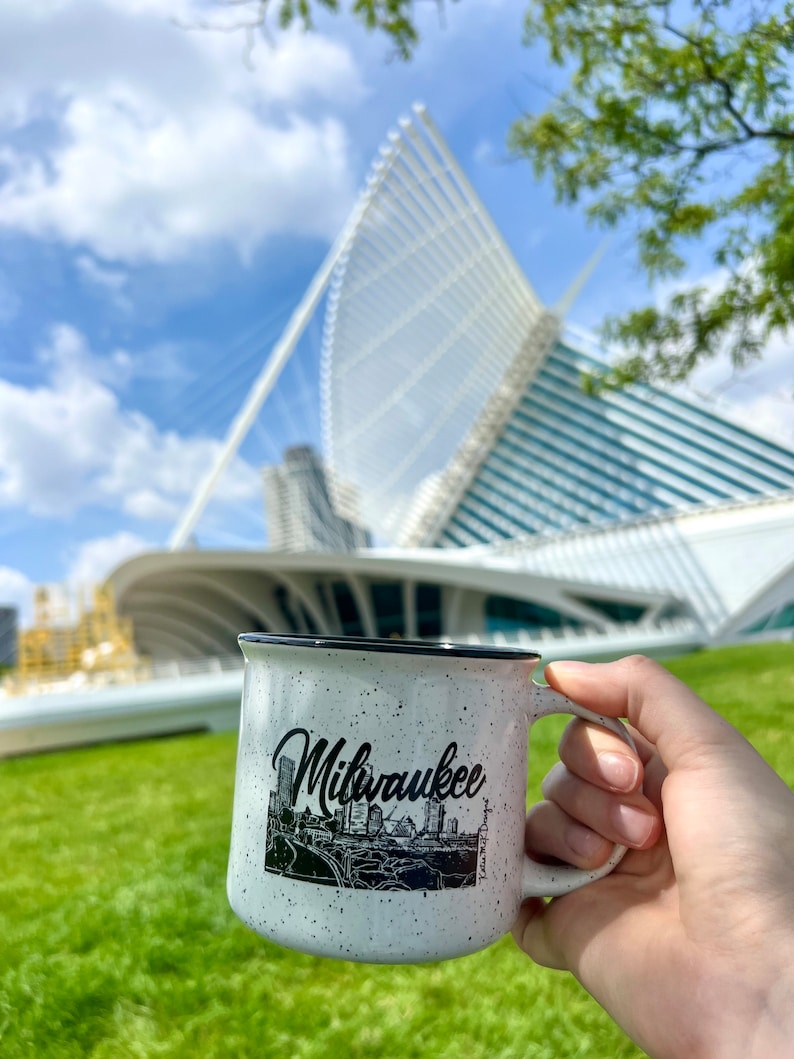 Milwaukee Wisconsin Campfire Mug - Etsy